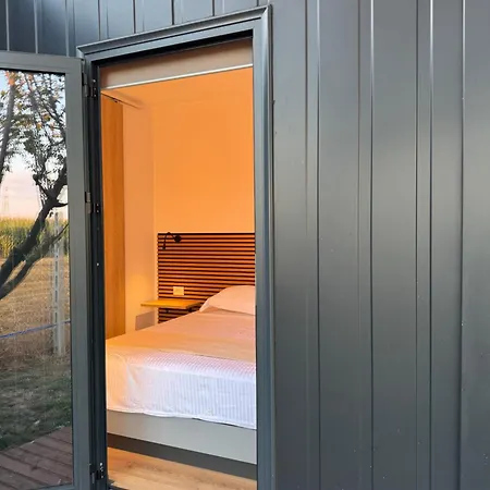 Tatil Evi Te Vreshti - Container *