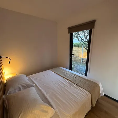 Te Vreshti - Container 度假居 *