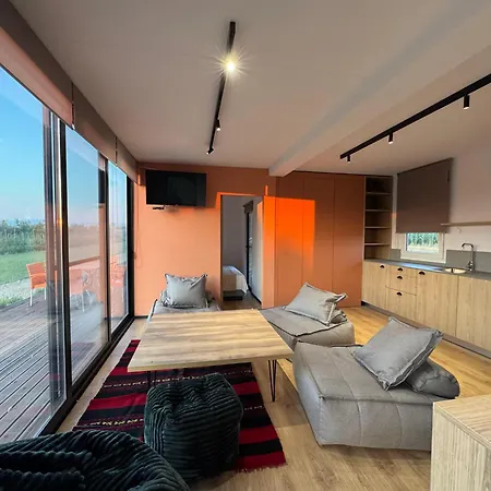 Te Vreshti - Container Tatil Evi